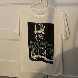 Queen T-shirt
